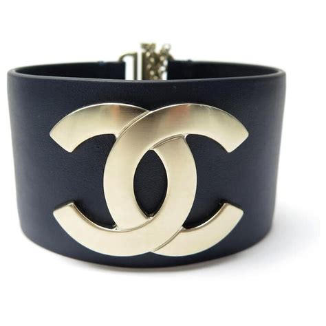 pulsera chanel mujer|pulseras de chanel.